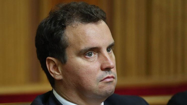 Un ministro ucraniano admite que el país está "en bancarrota"