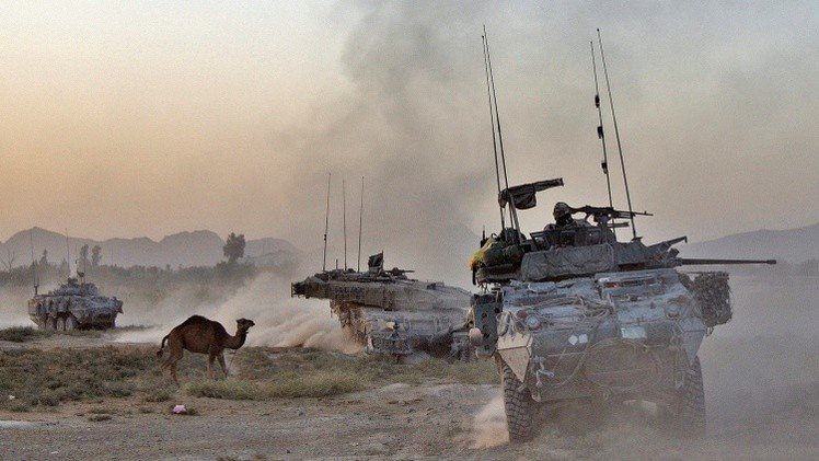 EE.UU. modernizará el Ejercito ucraniano con transporte militar usado