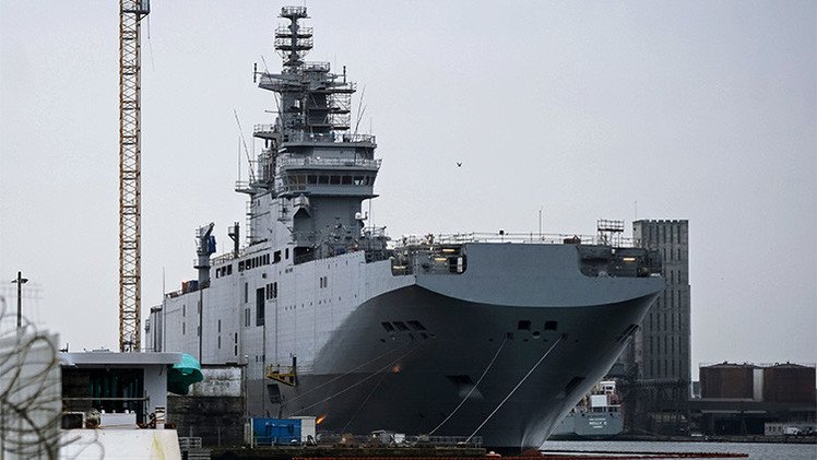 Rusia espera la decisión de Francia sobre los Mistral hasta fin de año