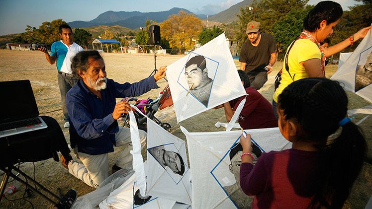 Periodista a RT: El Gobierno de Peña Nieto "es cómplice de la masacre de Ayotzinapa"