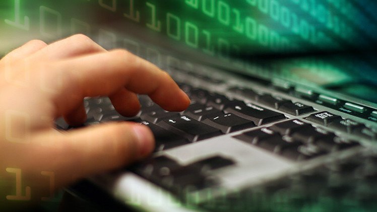 ¿Quiénes son los peligrosos 'hackers' Lizard Squad y qué los diferencia de Anonymous?