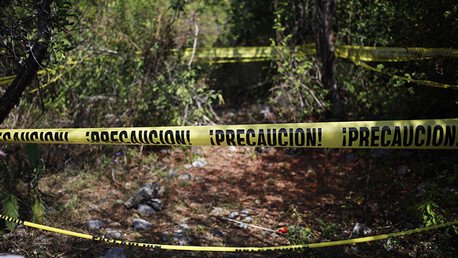 Hallan fusiles alemanes ilegales en el caso Ayotzinapa