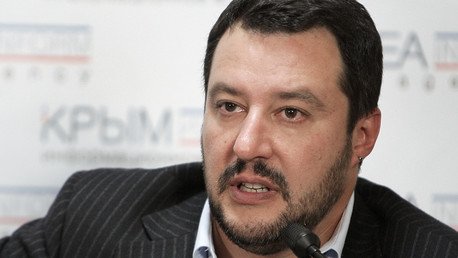 Político italiano: "Quien juega contra Putin es imbécil"