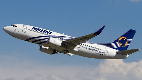 Despiden a un piloto en México por dejar los mandos de un avión de pasajeros a una actriz