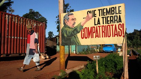 "La izquierda debe aplaudir la resistencia de Cuba ante el 'Goliat del norte'"