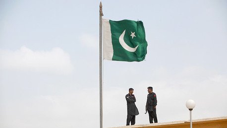 Pakistán pospone la pena de muerte para el ruso acusado de atentar contra expresidente