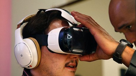 ¿Tiene prejuicios raciales? Elimínelos de su mente con un casco de realidad virtual