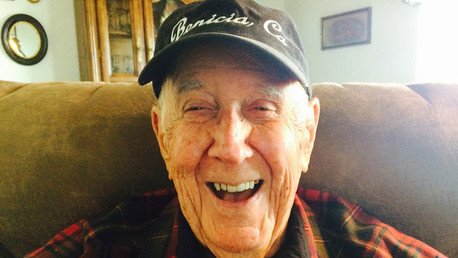 Consejos vitales de un sabio bisabuelo de 99 años