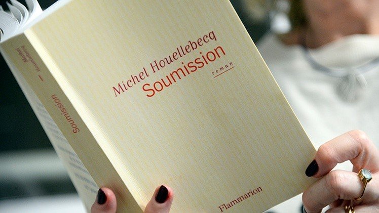 Una novela desata la polémica en Francia al evocar la llegada de los islamistas al poder