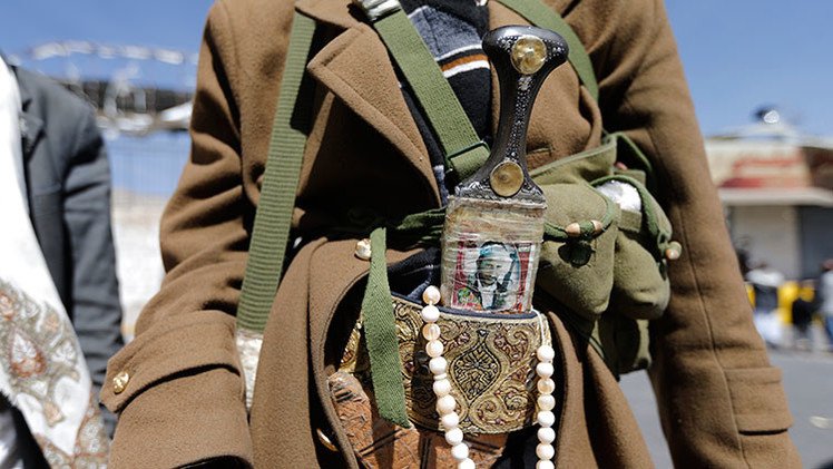 Los rebeldes se apoderan del palacio presidencial en Yemen