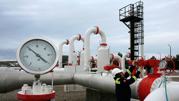 Syriza: "La oferta de Rusia de crear centro de gas adicional griego es muy interesante"