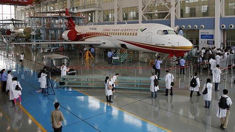 China da luz verde a su primer avión comercial