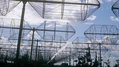 El misterio de la emisora rusa que emite zumbidos en onda corta sigue en el aire