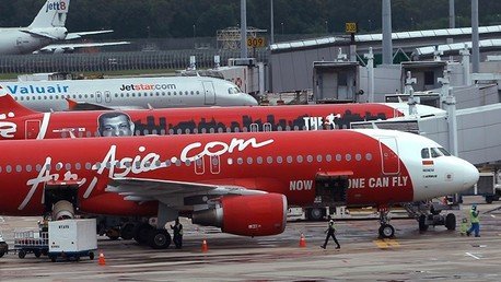 El motor de un avión de AirAsia deja de funcionar momentos antes de un despegue
