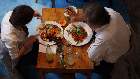 ¿Comer 3 veces al día no es necesario? Revelan trasfondo de nuestra ingesta de alimentos