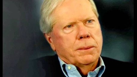Paul Craig Roberts: "Ataque contra 'Charlie Hebdo' fue una operación de falsa bandera"