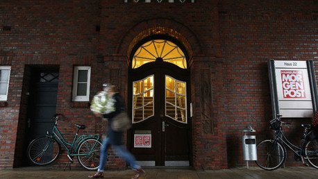 Incendian la sede de un periódico alemán que publicó caricaturas de 'Charlie Hebdo' (Video)