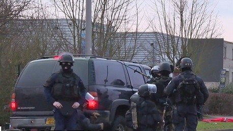 NUEVAS IMÁGENES: Así abatió Francia a los presuntos atacantes de 'Charlie Hebdo'