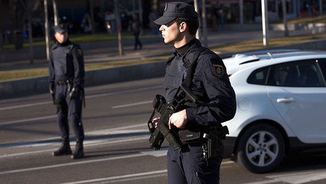¿Árabe significa terrorista? Nuevo protocolo policial desata la polémica en España