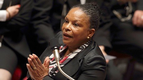 Ministra francesa de Justicia: "En Francia existe el derecho de mofarse de todas las religiones"