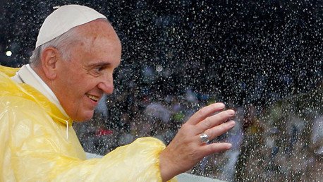 Francisco: "Para ser buen católico no hay que tener hijos como conejos"