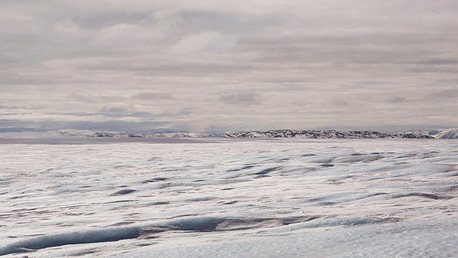 Dos enormes lagos se secan en unas semanas en Groenlandia