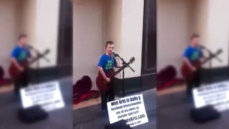 Niño roquero causa sensación tocando este cover de AC/DC