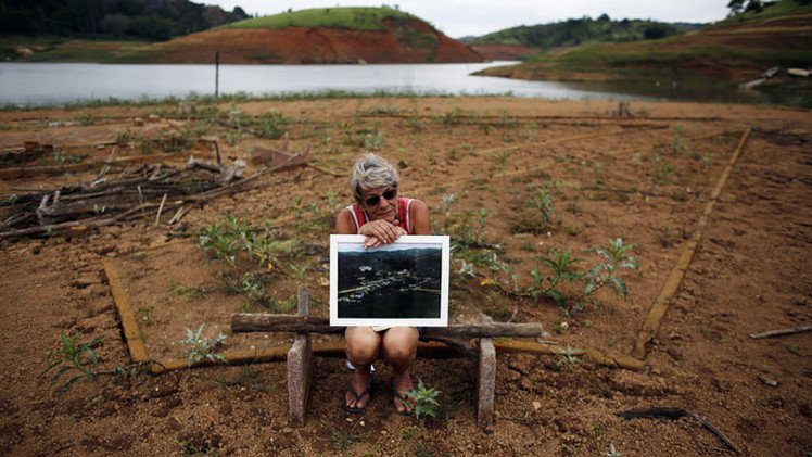 Fotos: Emerge una ciudad brasileña hundida hace 45 años