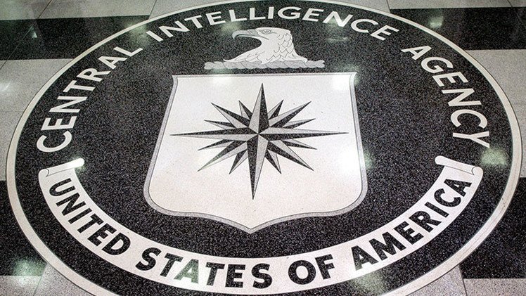 Editor alemán: "La CIA ordena a la prensa occidental maquinar mentiras"