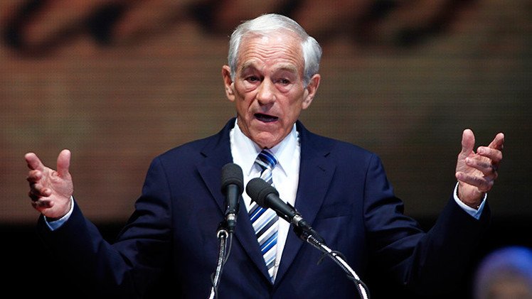 Ron Paul: "Si McCain se quedara en casa, muchos ucranianos todavía estarían vivos"