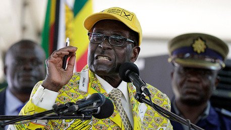 Presidente de Zimbabue: "No es posible que las mujeres y los hombres estén a la par"