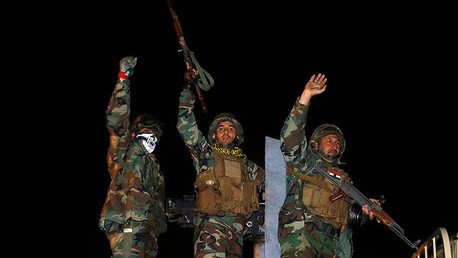 "Los yihadistas del EI chocaron los cinco después de ejecutar a un rehén"