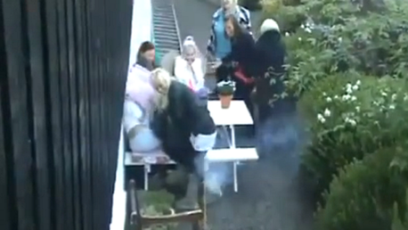 Inexperiencia y petardos: reacción explosiva