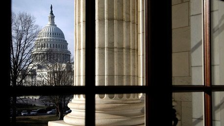 Periodista: Cobardía de los políticos estadounidenses llevará al mundo a una guerra nuclear