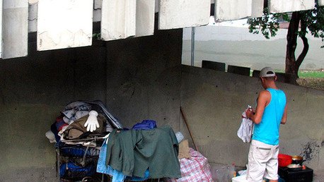 España: Desahucian por error a una familia trabajadora con dos hijos