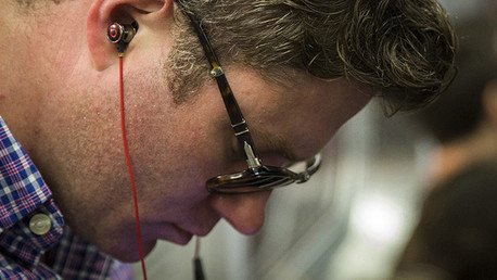 OMS: 1.100 millones de jóvenes pueden sufrir pérdidas auditivas por la música alta