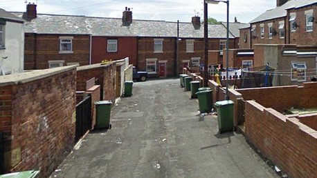 ¿Por qué no desean comprar casas cerca de una hermosa costa por menos de 2 euros ?