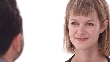 ¿Qué pasa si miras a tu pareja a los ojos durante 4 minutos?