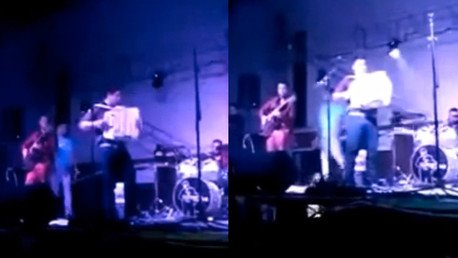 Balean a un cantante en pleno concierto en México