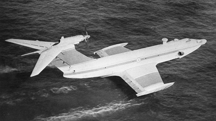 Ekranoplano: 'el monstruo' podría ser "más útil" para Rusia que los Mistral