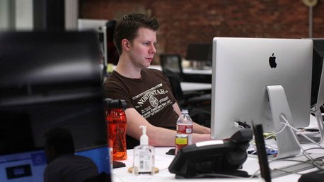 Informe: El Gobierno de EE.UU. no es capaz de despedir ni a los empleados que ven porno