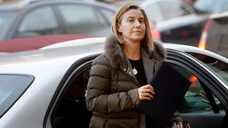 Mogherini: "La prioridad de Kiev debe ser la situación en el país y no el acercamiento a la UE"