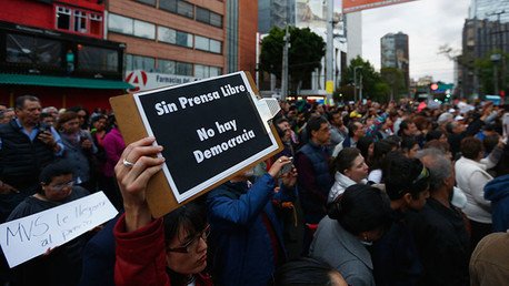 México: Radio MVS "miente", dice "verdadero autor" de informe de la 'Casa Blanca' de Peña Nieto