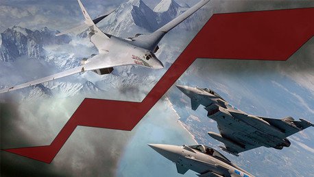 El bombardero ruso Tu-160M contra el caza británico Typhoon