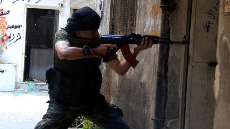 El EI toma el control de un campamento de refugiados palestinos en Damasco