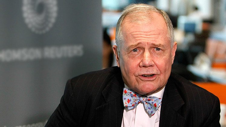 El inversor multimillonario Jim Rogers aconseja comprar rublos en vez de dólares