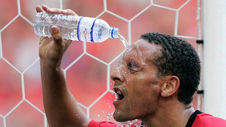 La guerra por el agua: Gobiernos contra corporaciones