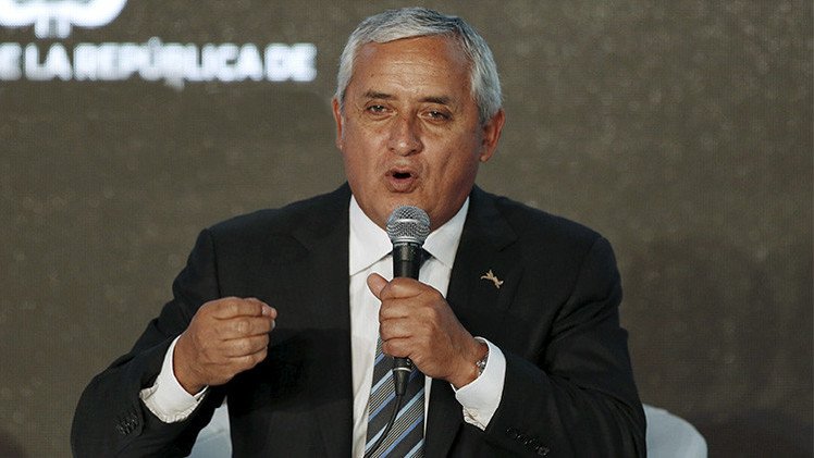 Denuncian al presidente de Guatemala Otto Pérez Molina por ocho delitos