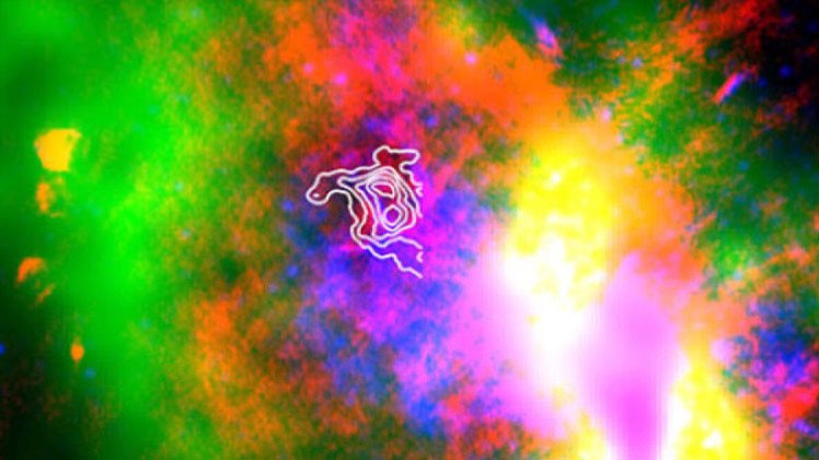 Descubren una 'fábrica de polvo' en el centro de la Vía Láctea