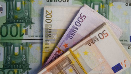 'Daily Telegraph': Grecia se prepara para regresar al dracma y abandonar la UE